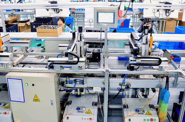 স্বয়ংক্রিয়-স্ক্রু-মেশিন